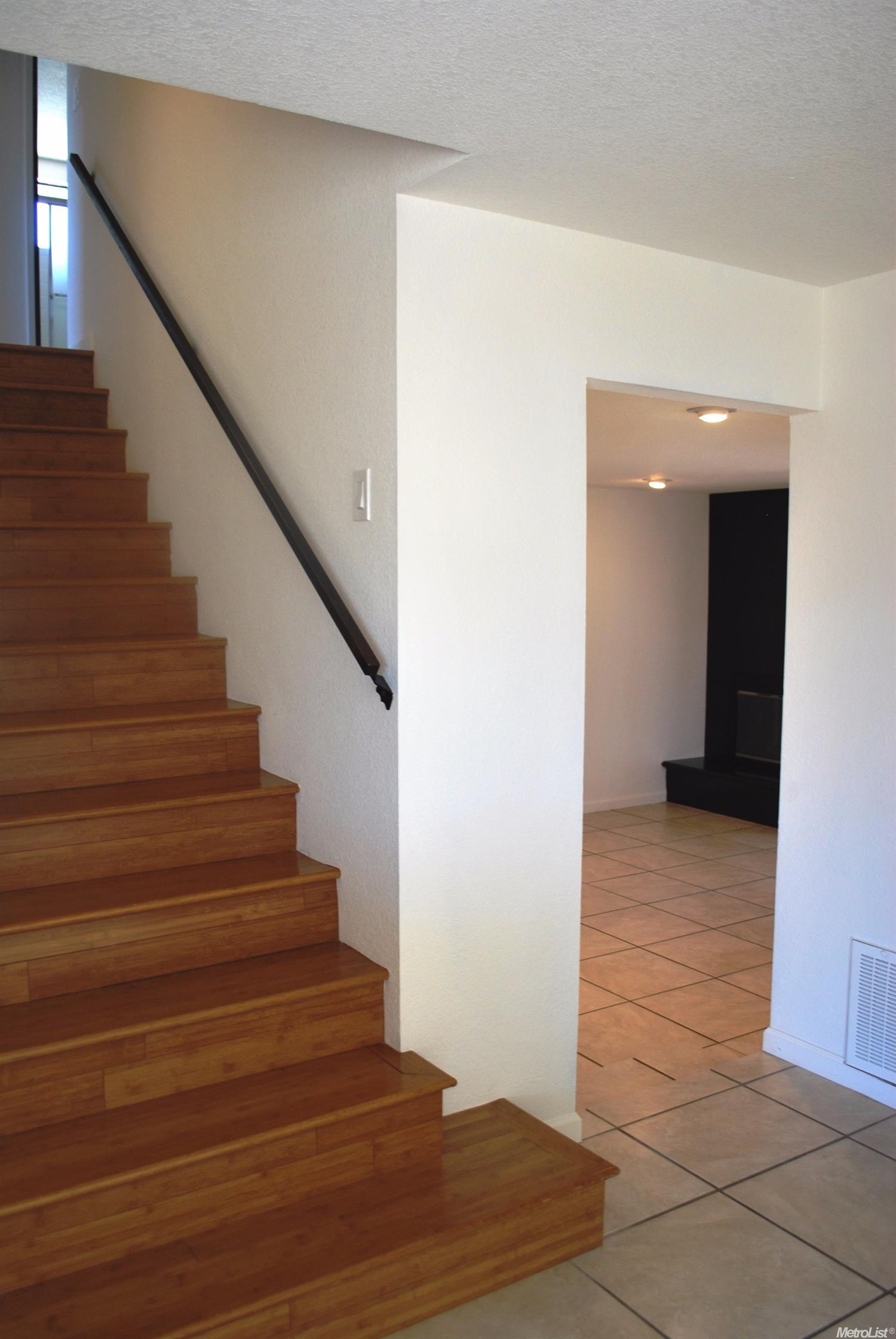 1057 Hatchcover Pl, Manteca, CA 95337 photo 6