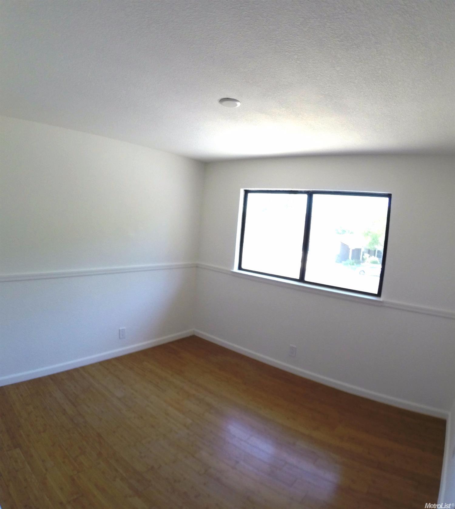 1057 Hatchcover Pl, Manteca, CA 95337 photo 9