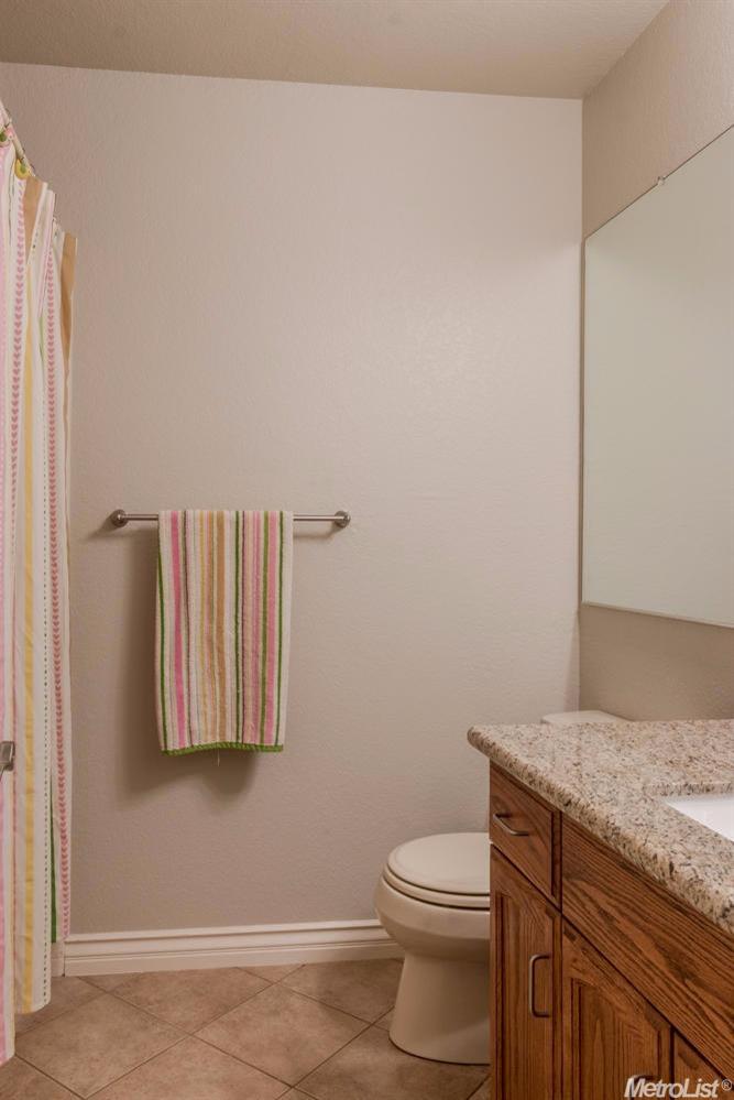 918 Jordanolo Dr, Ripon, CA 95366 photo 22