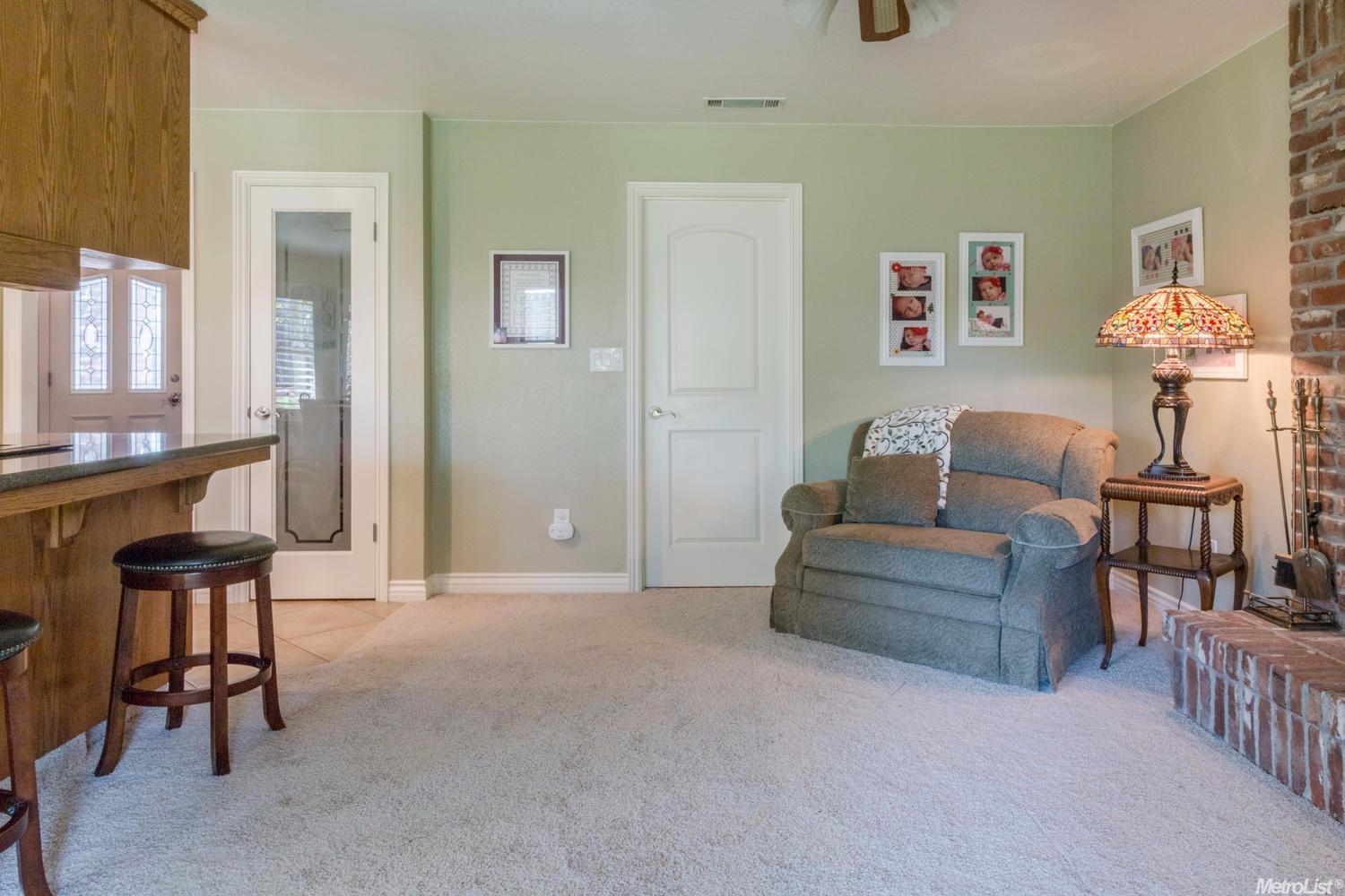 918 Jordanolo Dr, Ripon, CA 95366 photo 15