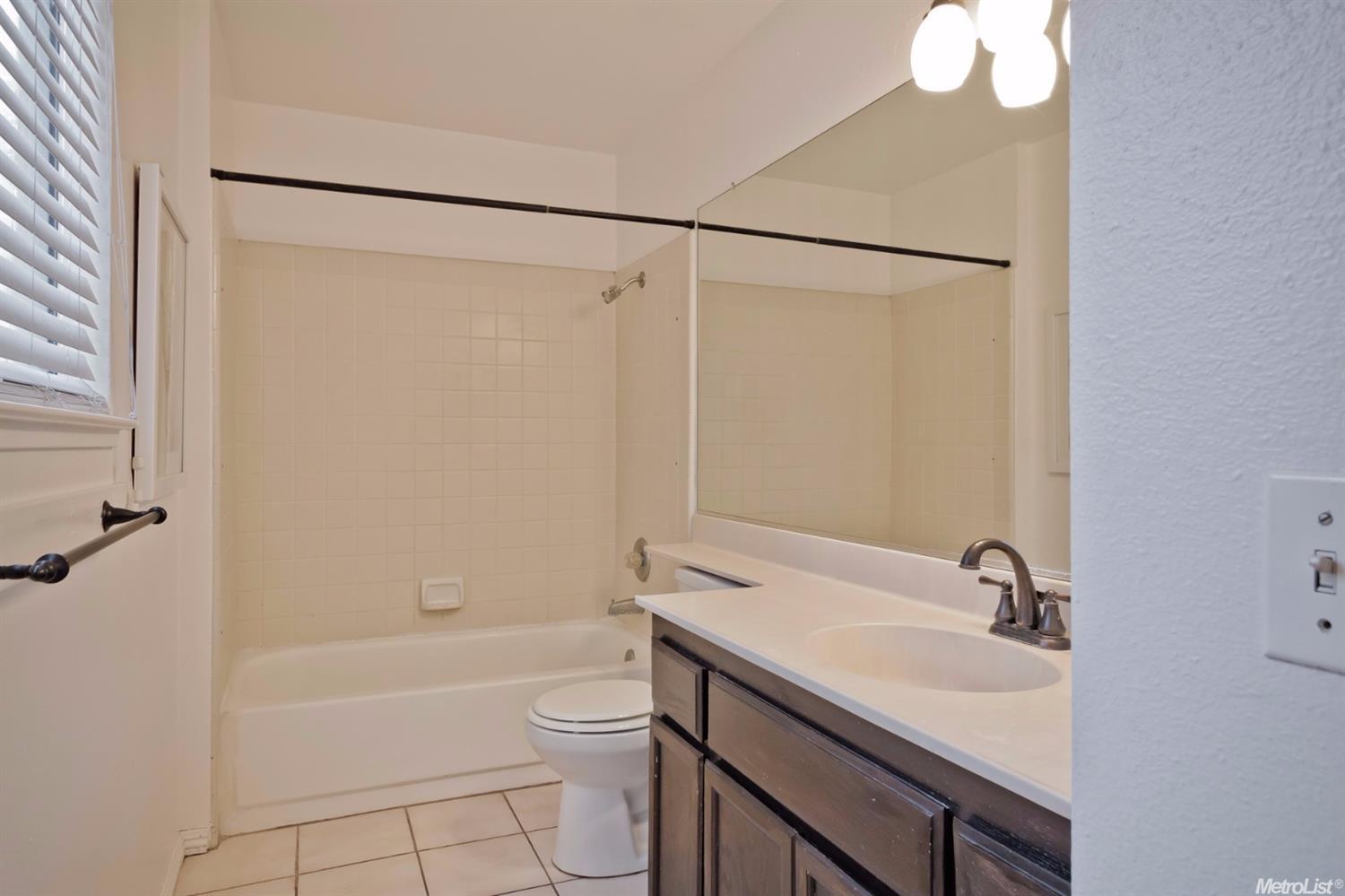 404 Phoenix Ave, Modesto, CA 95354 photo 22