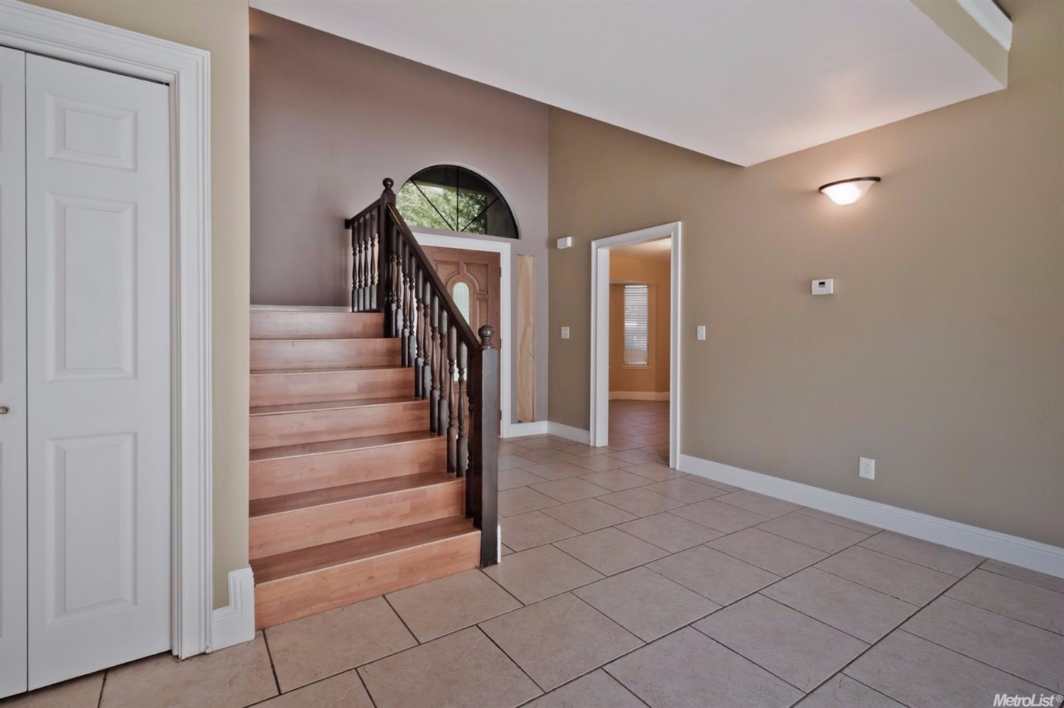 404 Phoenix Ave, Modesto, CA 95354 photo 4