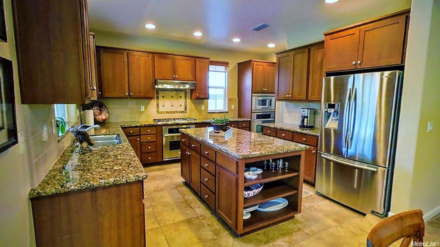 2142 Ranch View Dr, Rocklin, CA 95765 photo 7
