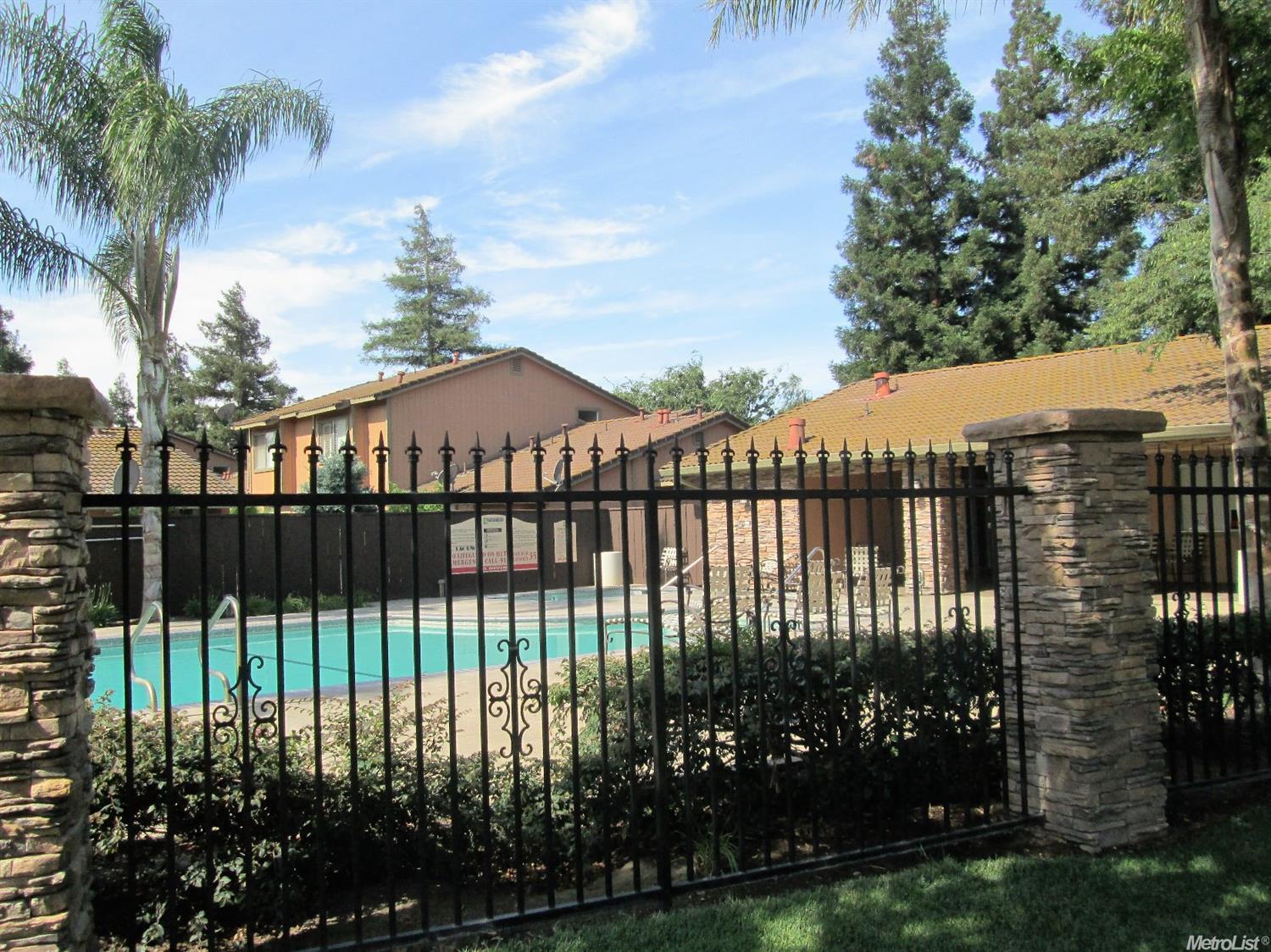 4014 Elmo Loop #B, Modesto, CA 95356 photo 4