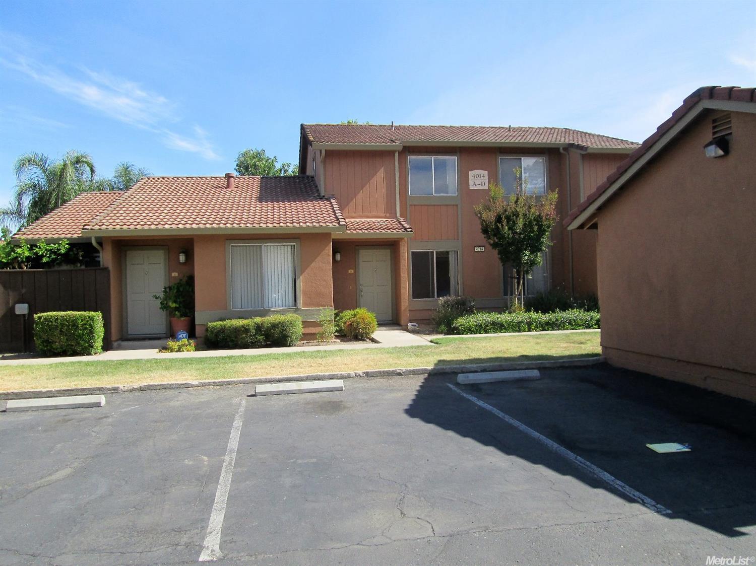 4014 Elmo Loop #B, Modesto, CA 95356 photo 2