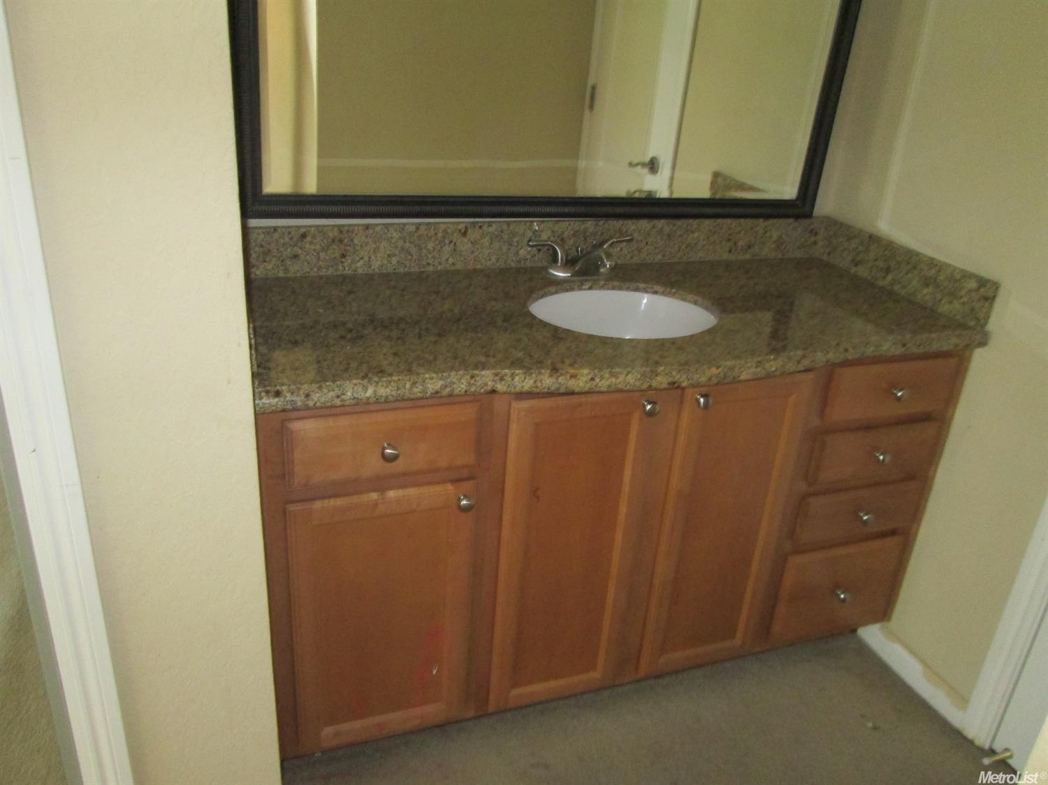 4014 Elmo Loop #B, Modesto, CA 95356 photo 18