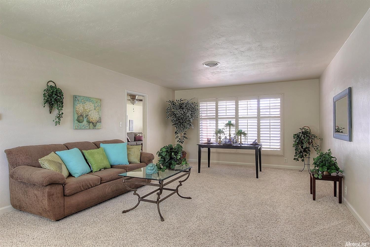 32 E Pine St, Stockton, CA 95204 photo 7