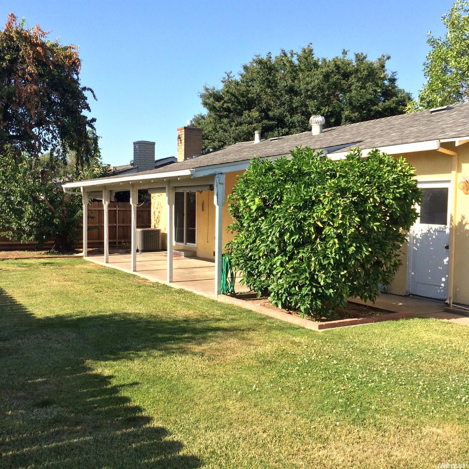 1013 Lillian Dr, Modesto, CA 95355 photo 14