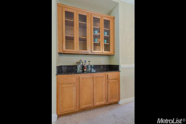 5645 Marden Dr, Davis, CA 95618 photo 12