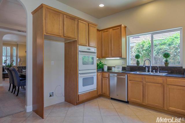5645 Marden Dr, Davis, CA 95618 photo 15