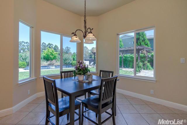 5645 Marden Dr, Davis, CA 95618 photo 16