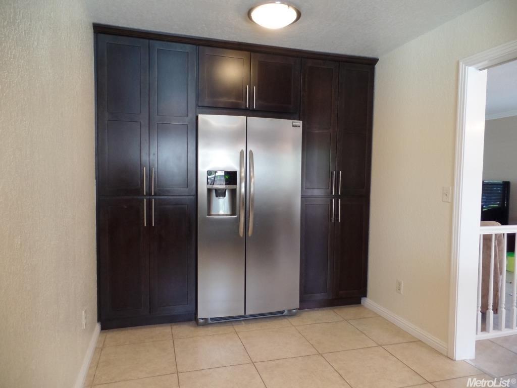 3708 Drakeshire Dr, Modesto, CA 95356 photo 8