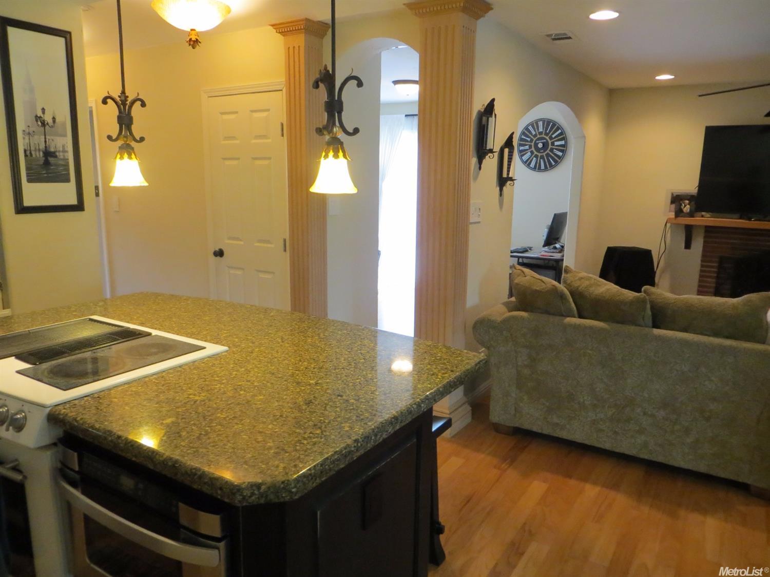 7301 Walnut Ave, Orangevale, CA 95662 photo 6