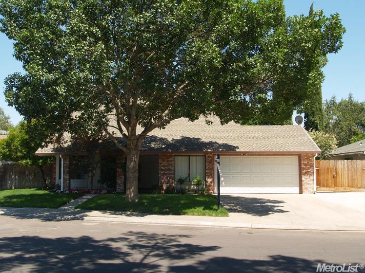 3624 Val Verde, Modesto, CA 95356 photo 1