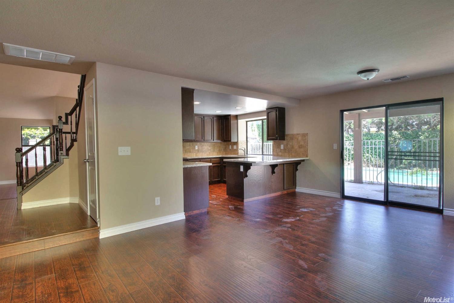 2061 Elwin, Modesto, CA 95350 photo 9
