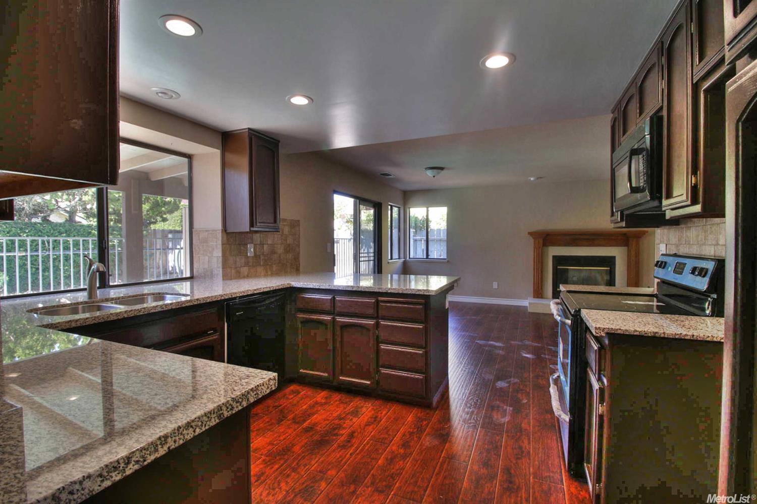 2061 Elwin, Modesto, CA 95350 photo 7