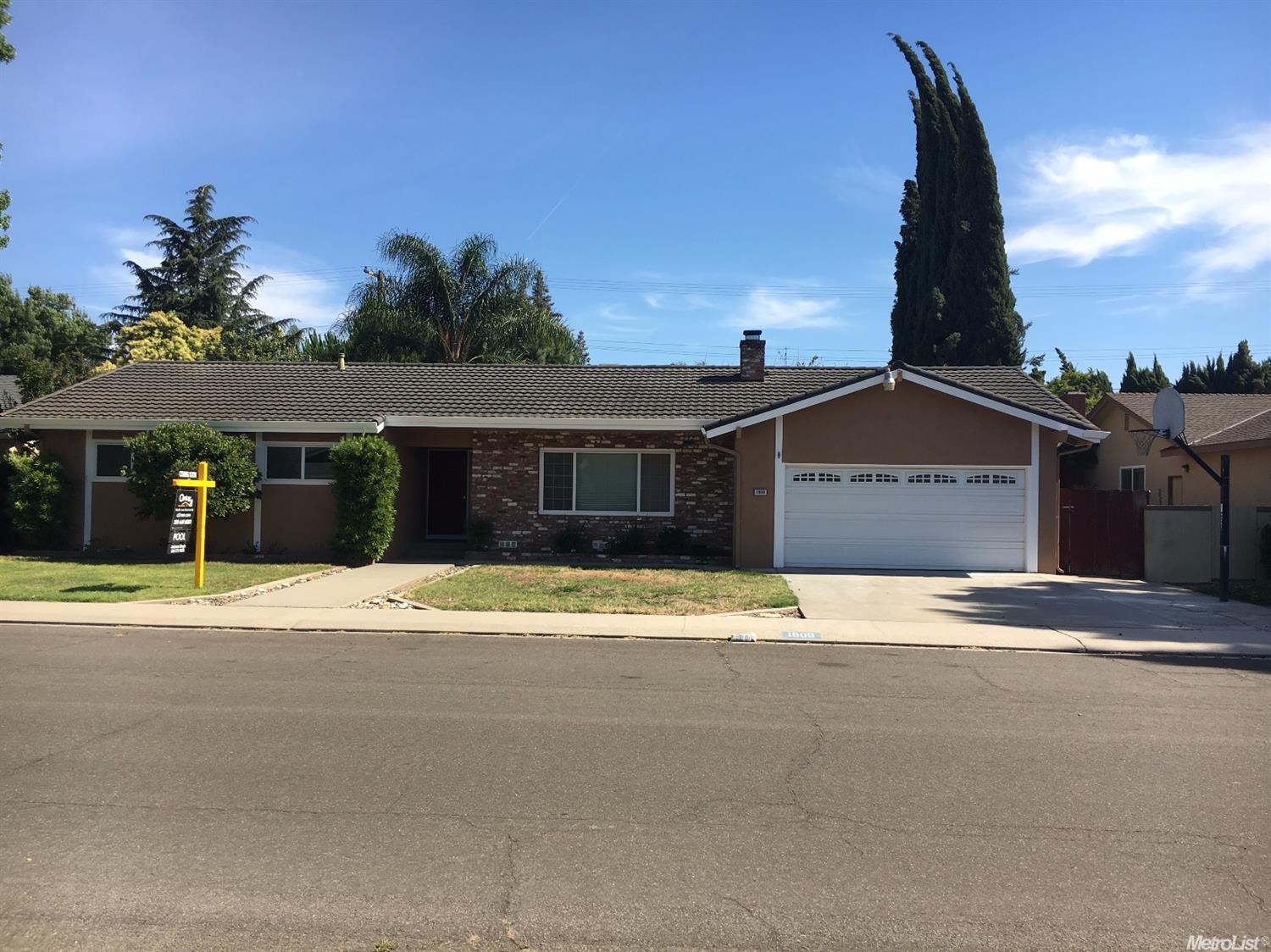1908 Fallon Ln, Modesto, CA 95355 photo 1