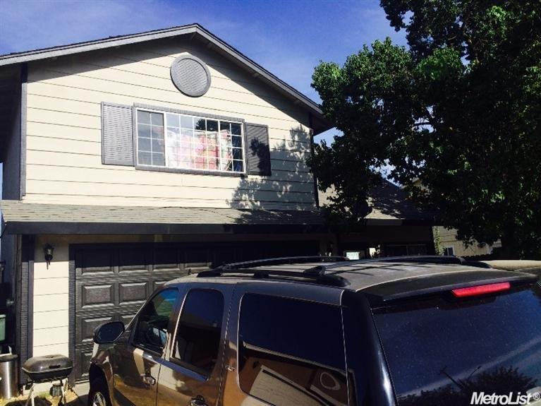 1752 Ustick Rd, Modesto, CA 95358 photo 1