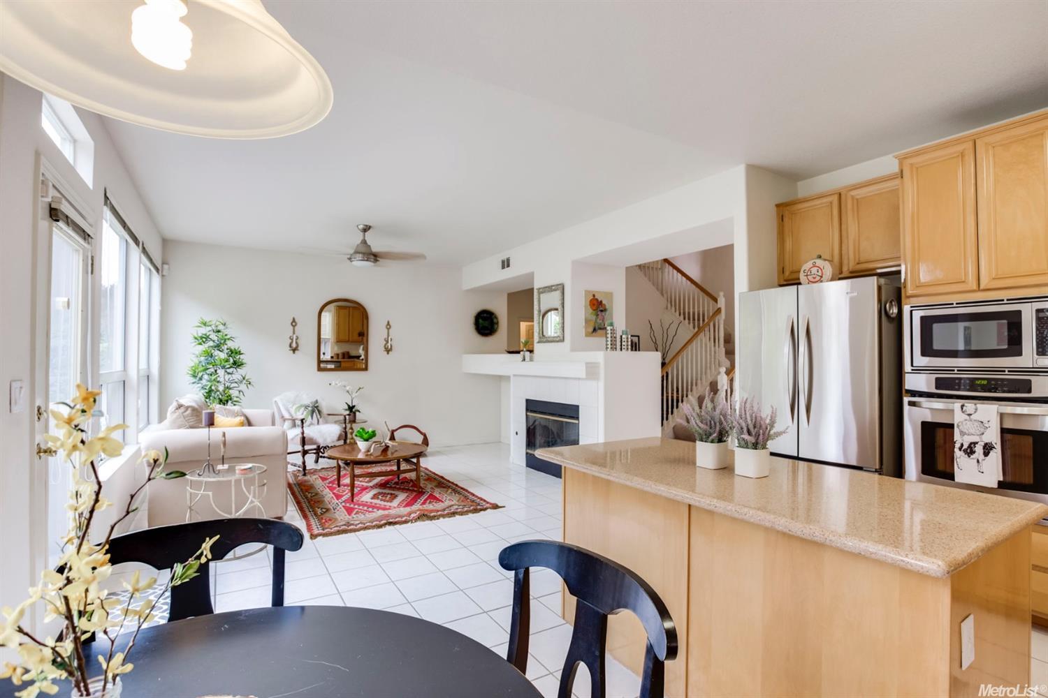 3039 Carmelo, Davis, CA 95618 photo 9