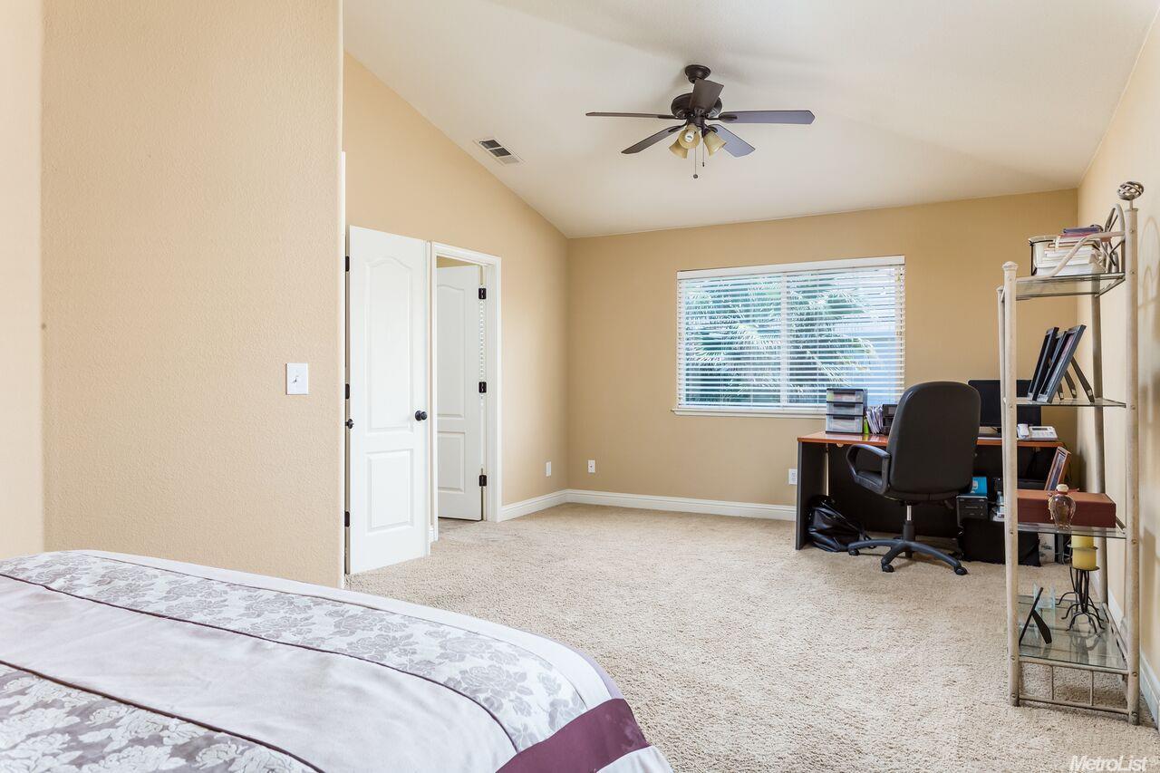 750 E Main St, Ripon, CA 95366 photo 18