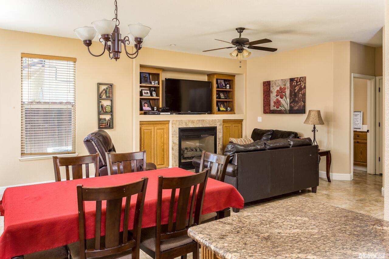 750 E Main St, Ripon, CA 95366 photo 7