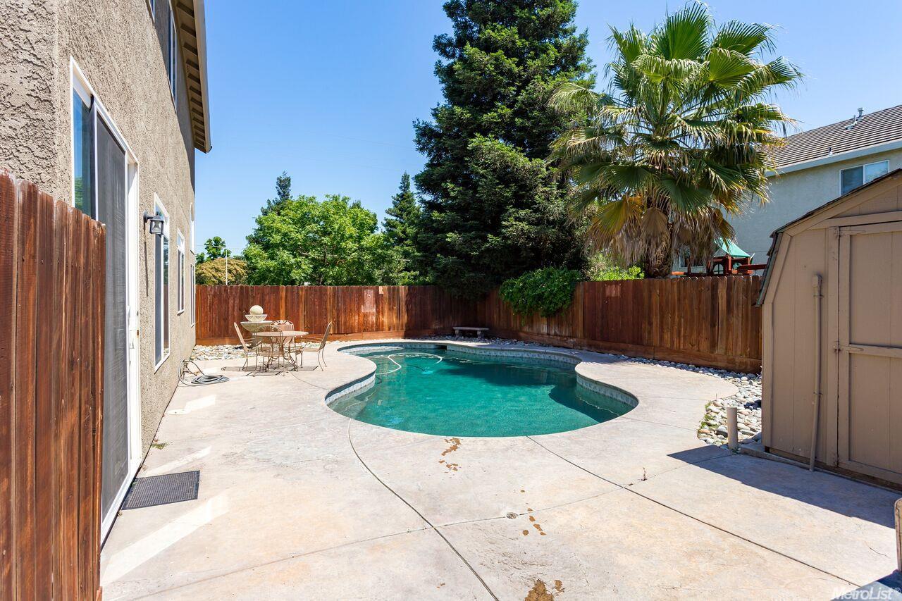 750 E Main St, Ripon, CA 95366 photo 11
