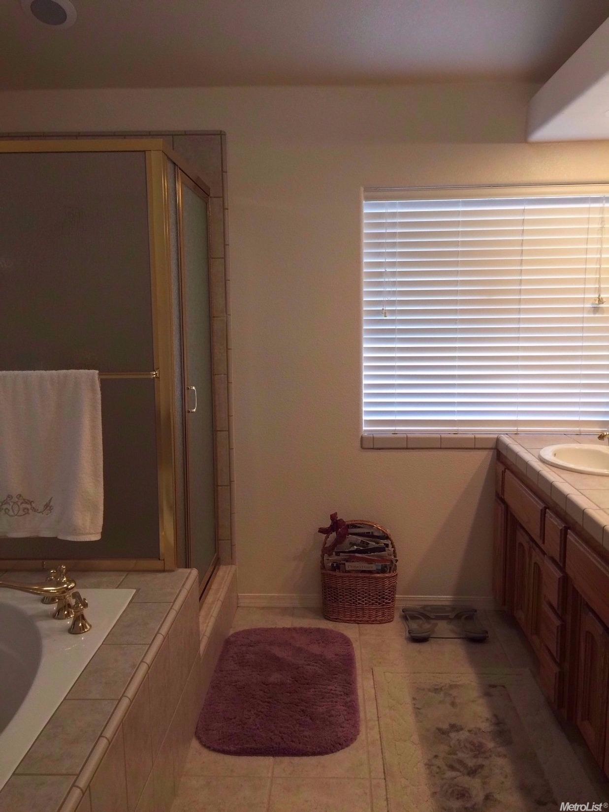 677 Mockingbird Ct, Merced, CA 95340 photo 11