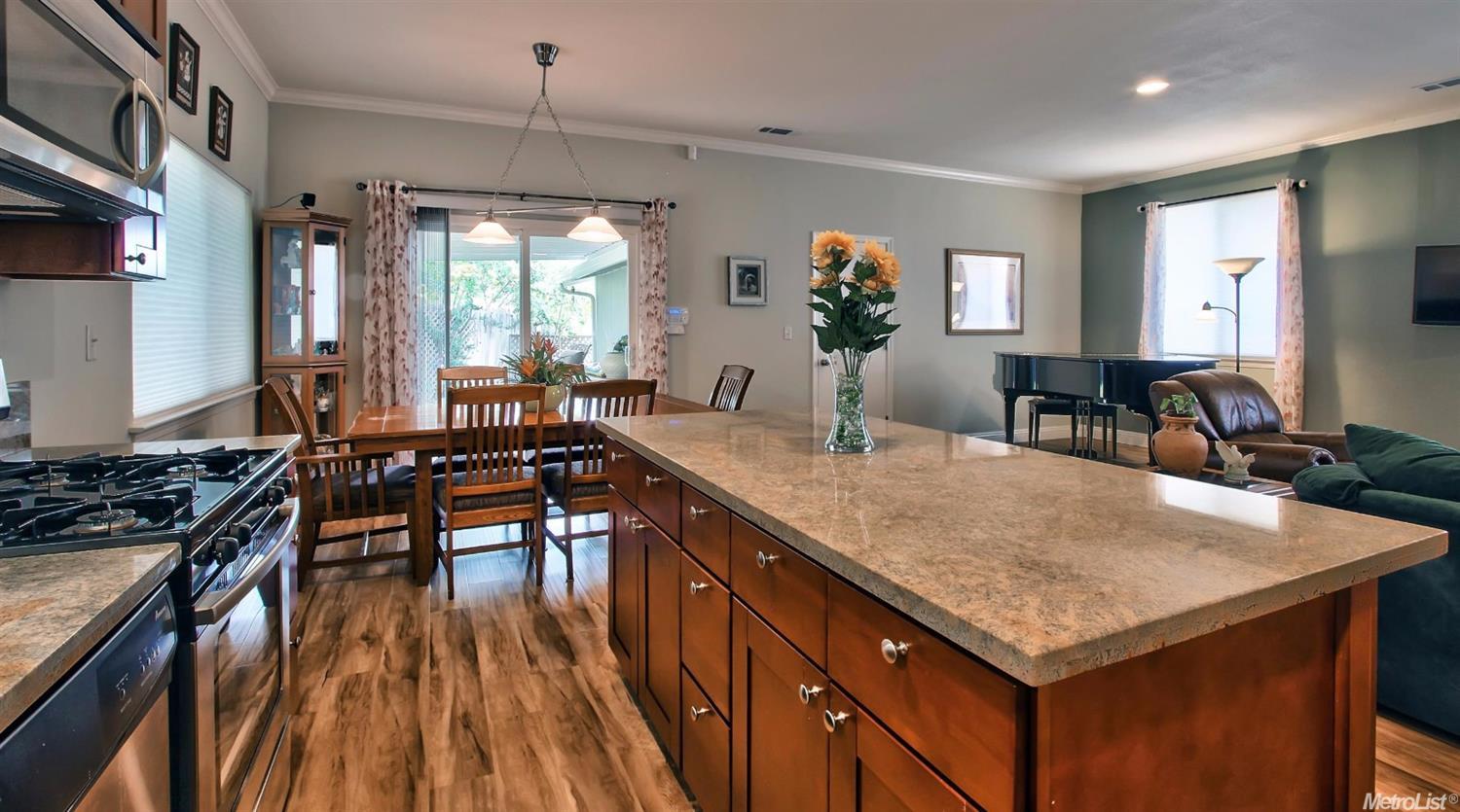 6032 Cherrelyn Way, Carmichael, CA 95608 photo 7