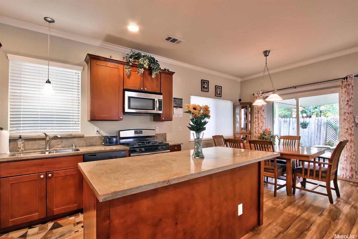 6032 Cherrelyn Way, Carmichael, CA 95608 photo 5