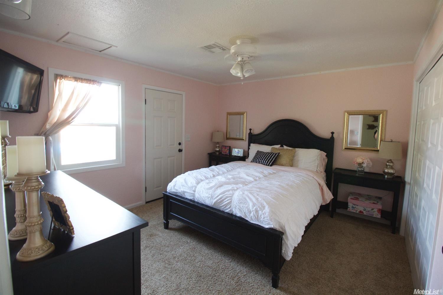 644 Orange Ave, Ripon, CA 95366 photo 8