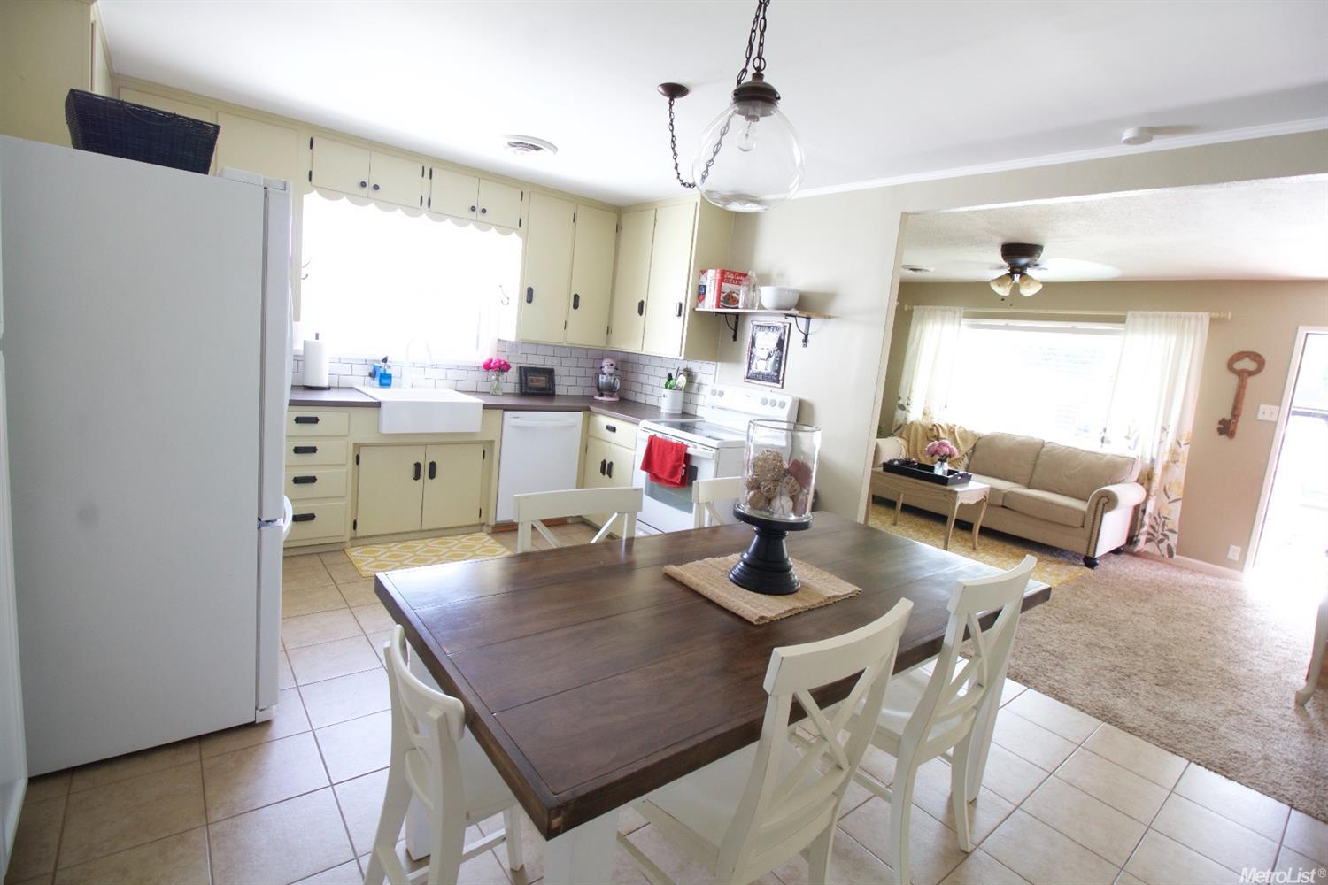 644 Orange Ave, Ripon, CA 95366 photo 6