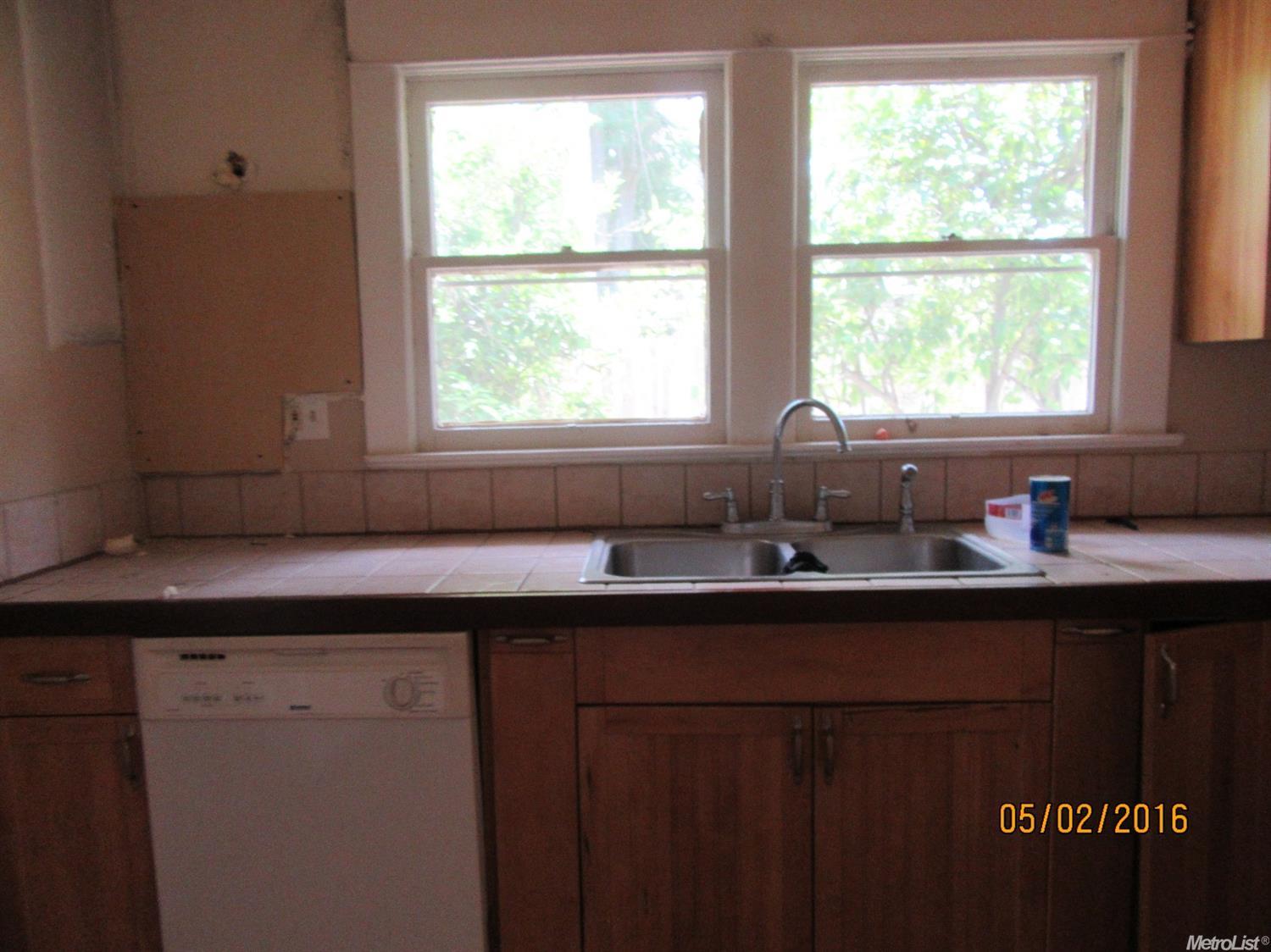 115 Bodem St, Modesto, CA 95350 photo 3