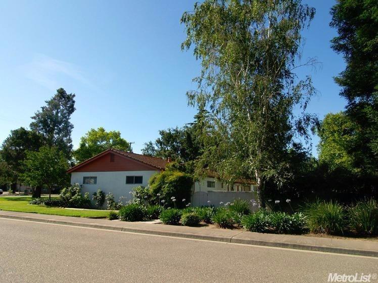3307 N Berkeley Ave, Turlock, CA 95382 photo 25