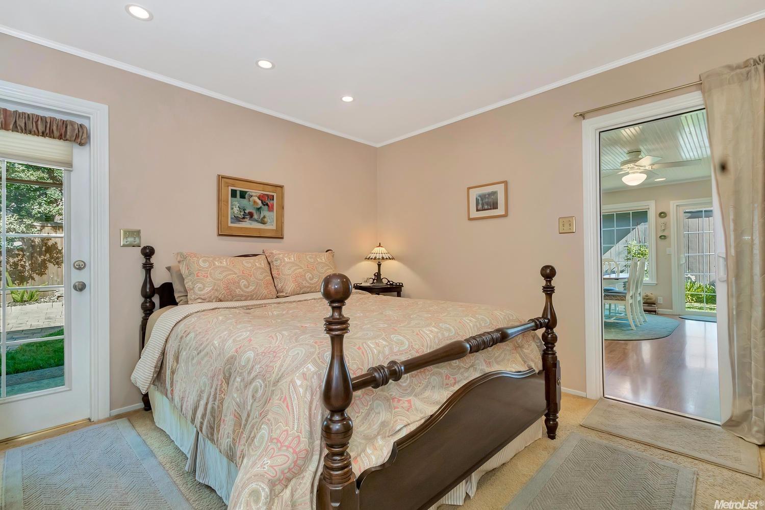 903 Arnold St, Davis, CA 95618 photo 9