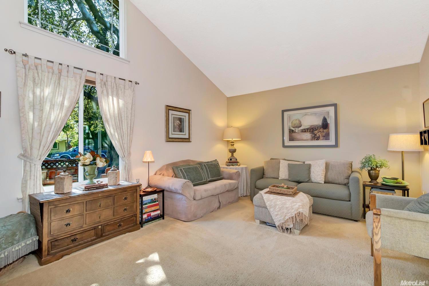 903 Arnold St, Davis, CA 95618 photo 2