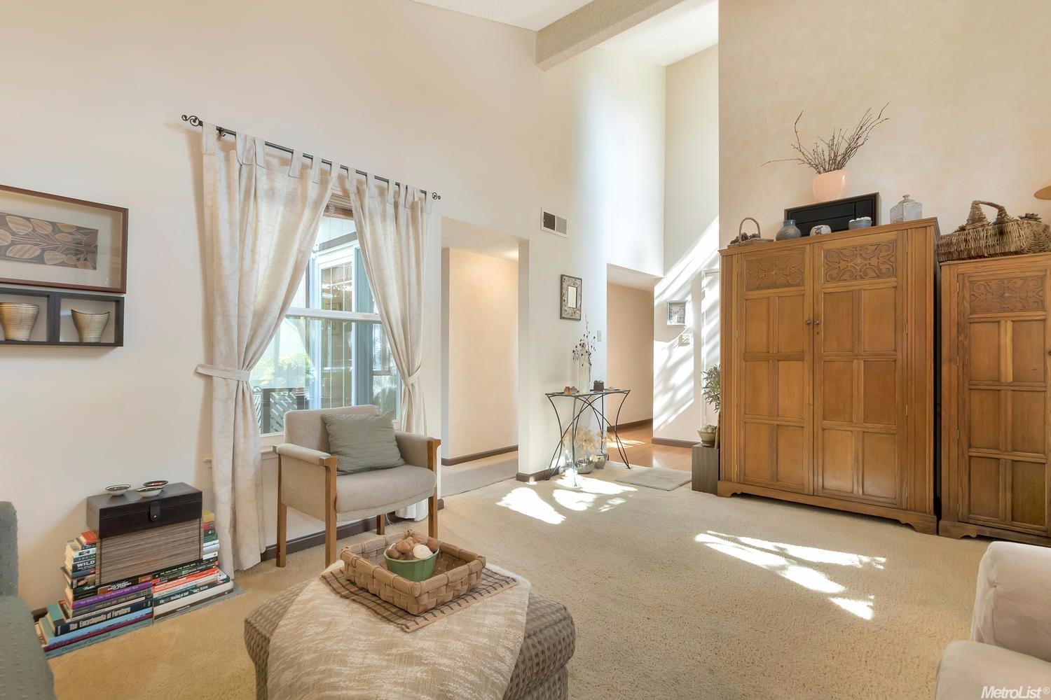 903 Arnold St, Davis, CA 95618 photo 4
