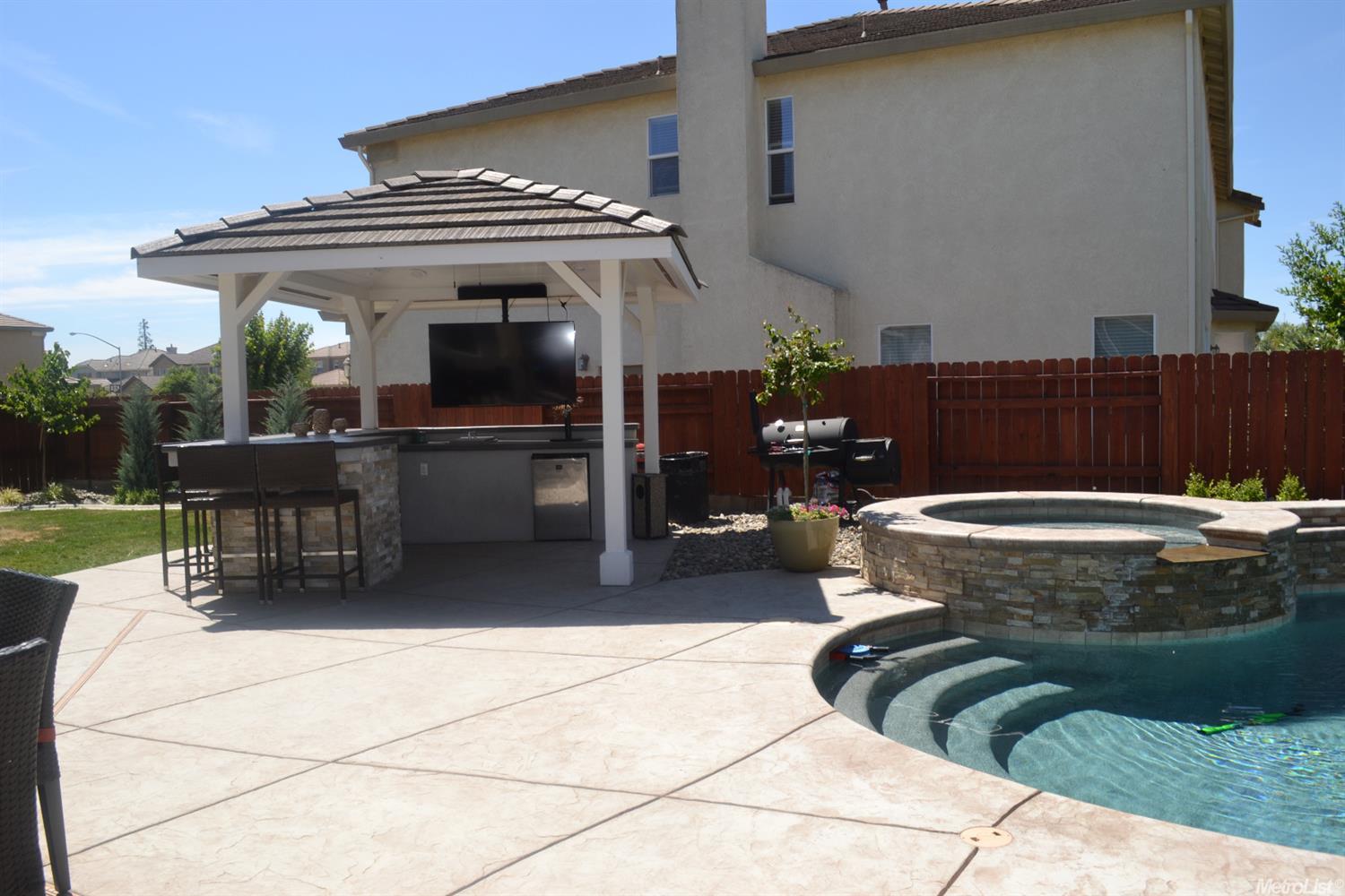 246 W Colony Rd, Ripon, CA 95366 photo 10