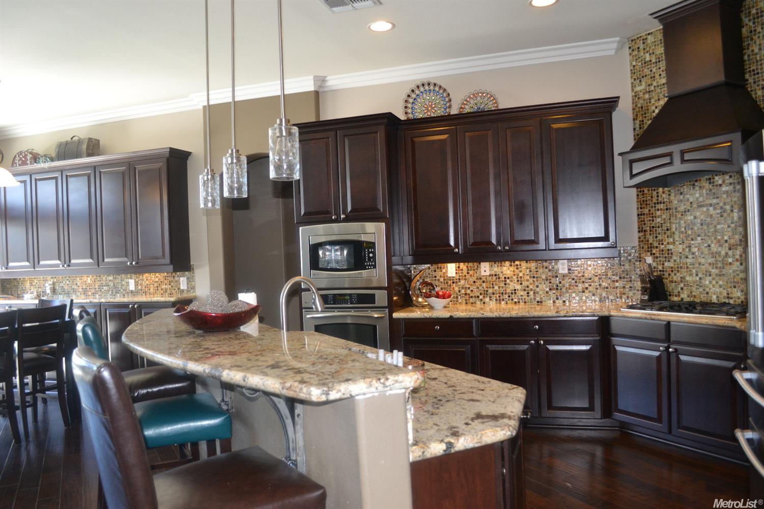 246 W Colony Rd, Ripon, CA 95366 photo 5