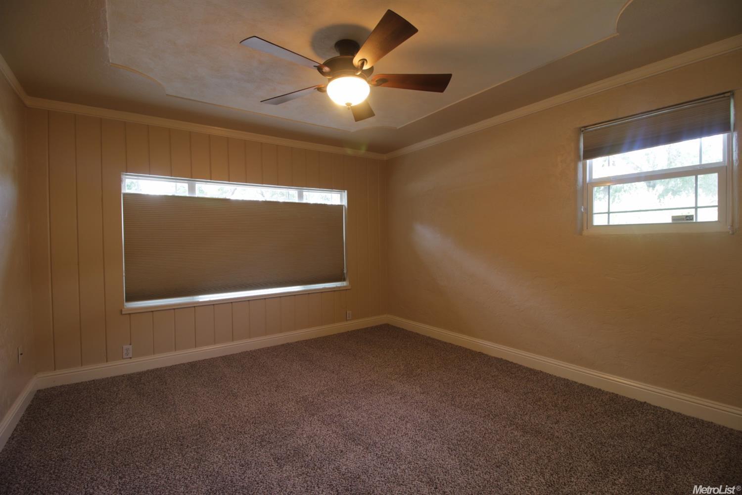 713 E Roseburg Ave, Modesto, CA 95350 photo 6