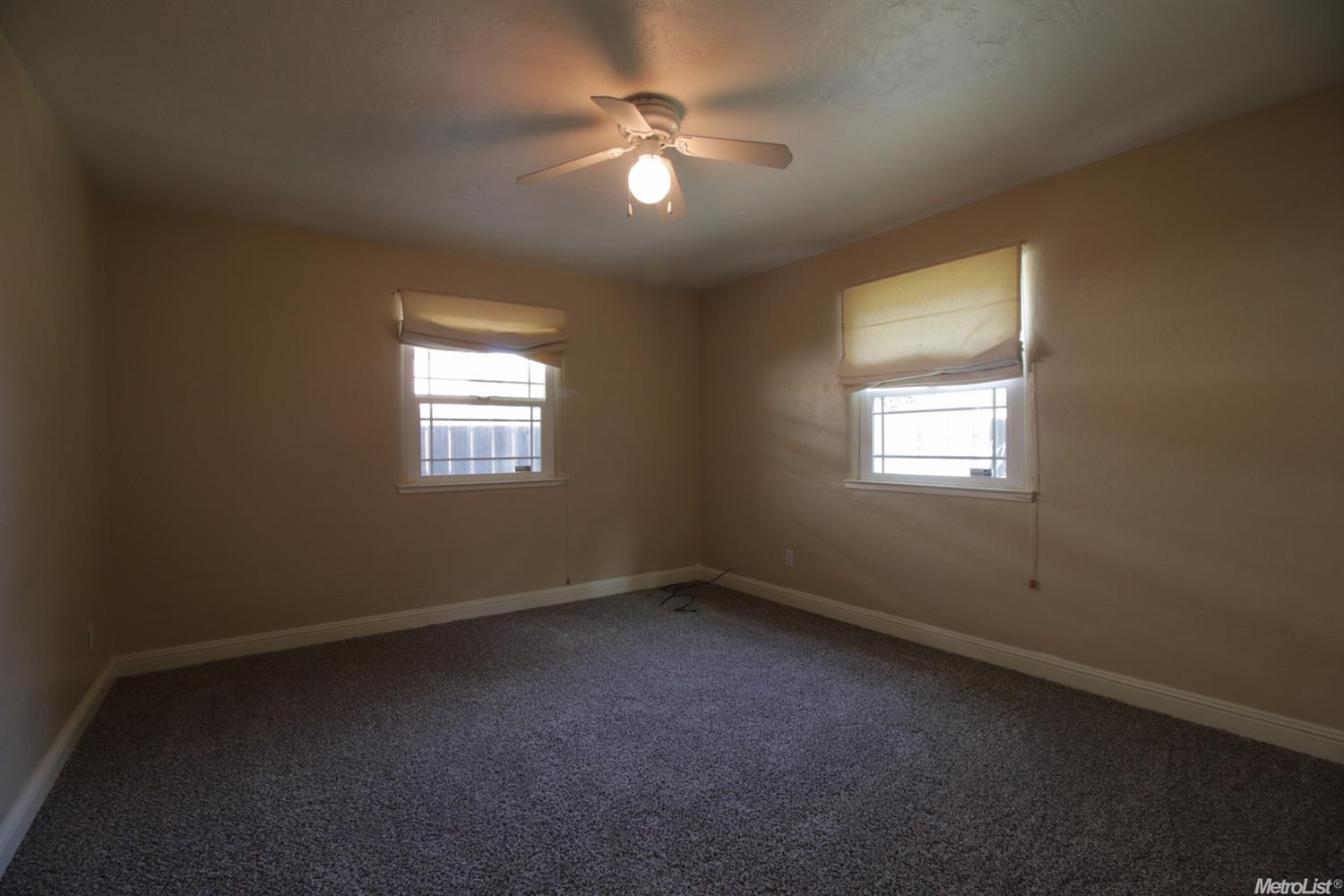 713 E Roseburg Ave, Modesto, CA 95350 photo 8