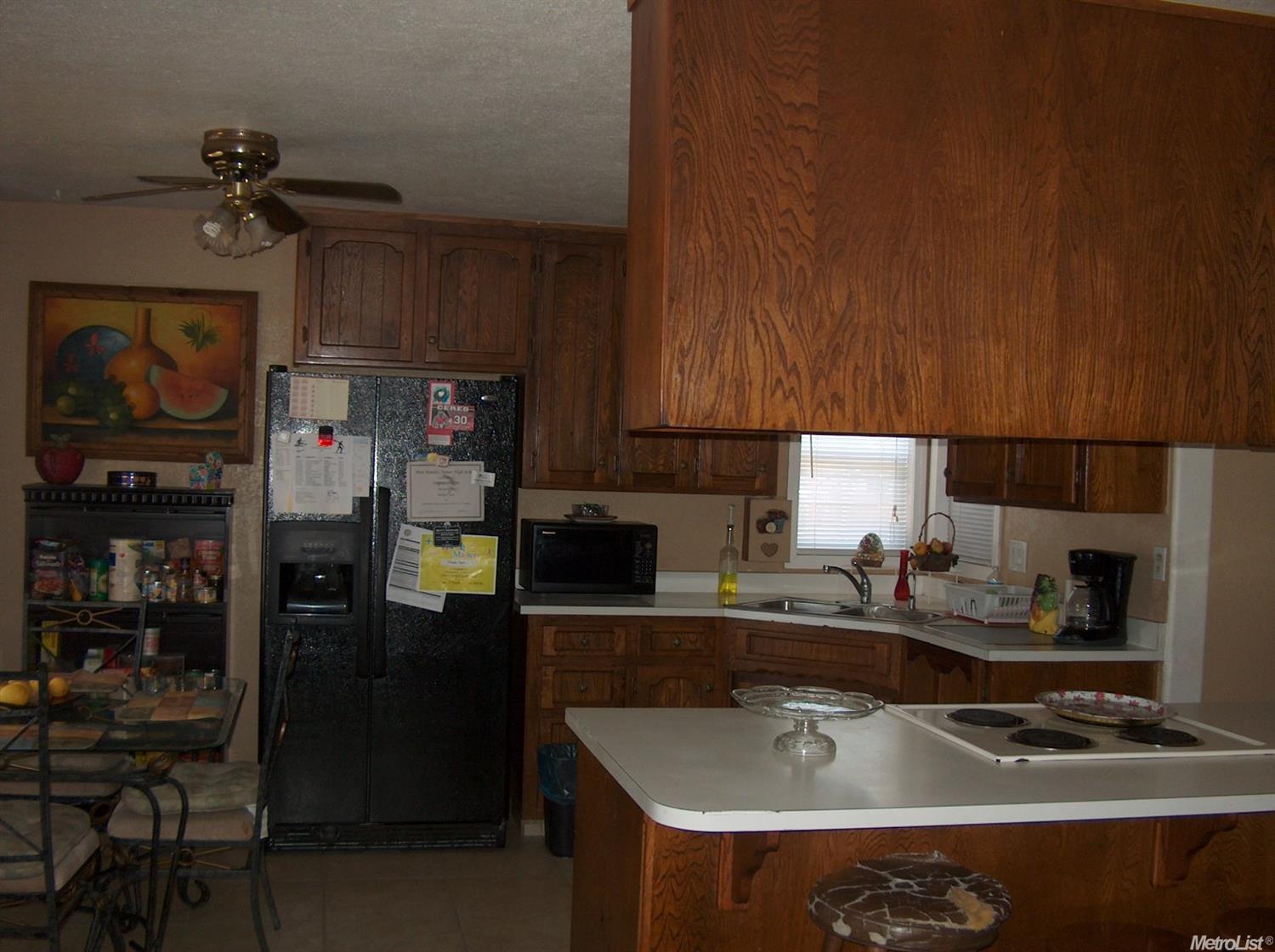 1828 E Hackett Rd, Ceres, CA 95307 photo 2