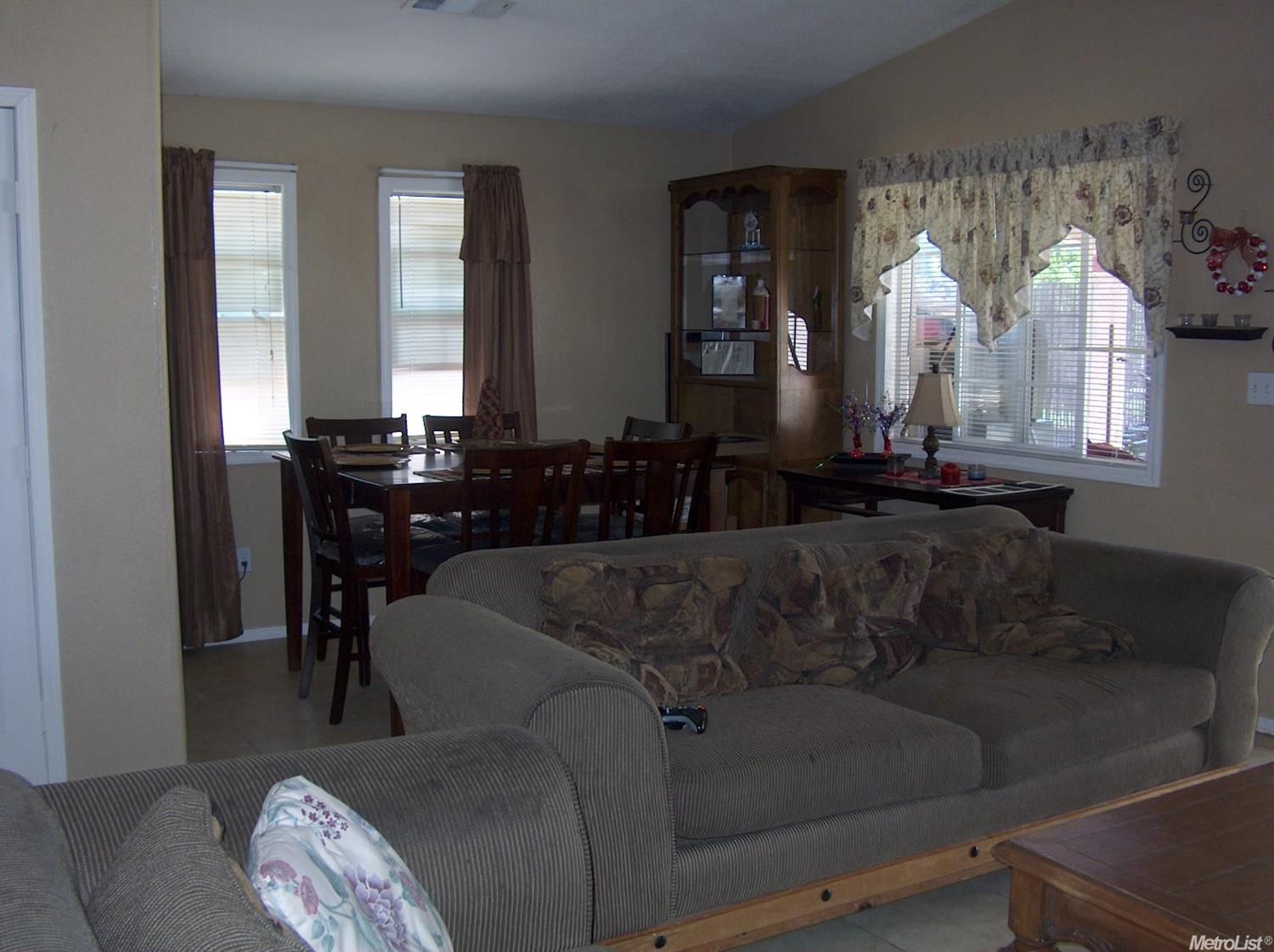 1828 E Hackett Rd, Ceres, CA 95307 photo 4