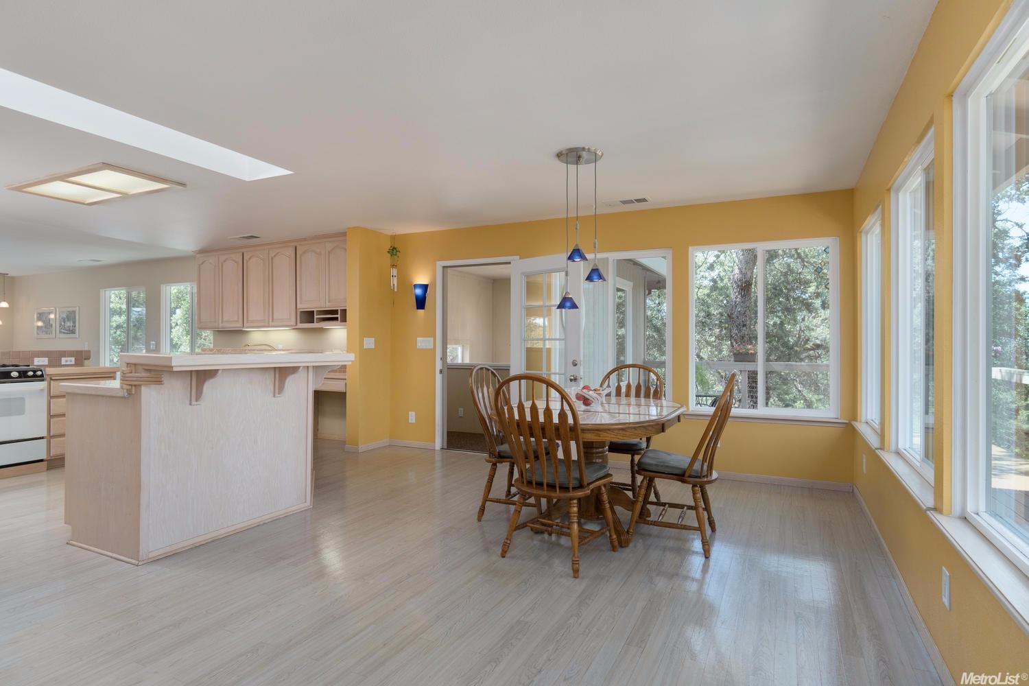 1156 Large Oak Dr, Placerville, CA 95667 photo 6