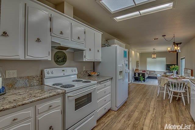 10195 Spring St, Galt, CA 95632 photo 4