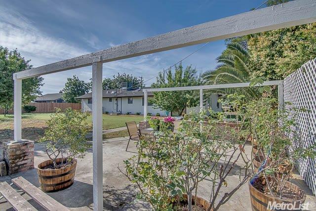10195 Spring St, Galt, CA 95632 photo 24