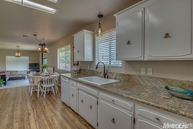 10195 Spring St, Galt, CA 95632 photo 5