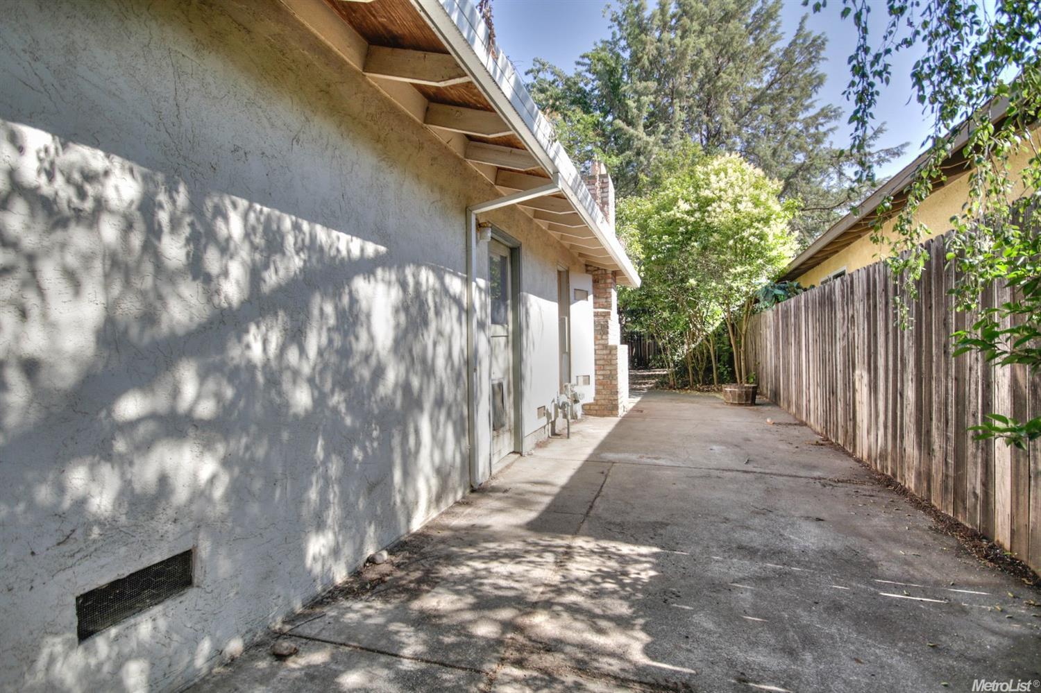 2816 Grinnel, Davis, CA 95618 photo 23
