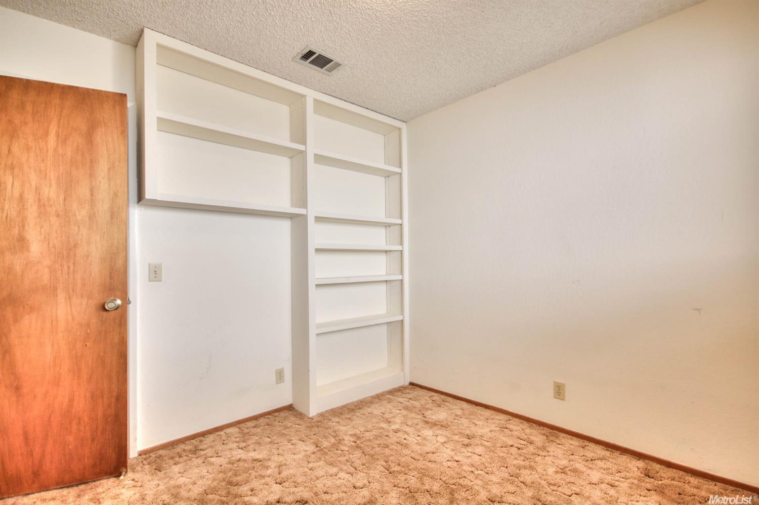 2816 Grinnel, Davis, CA 95618 photo 17