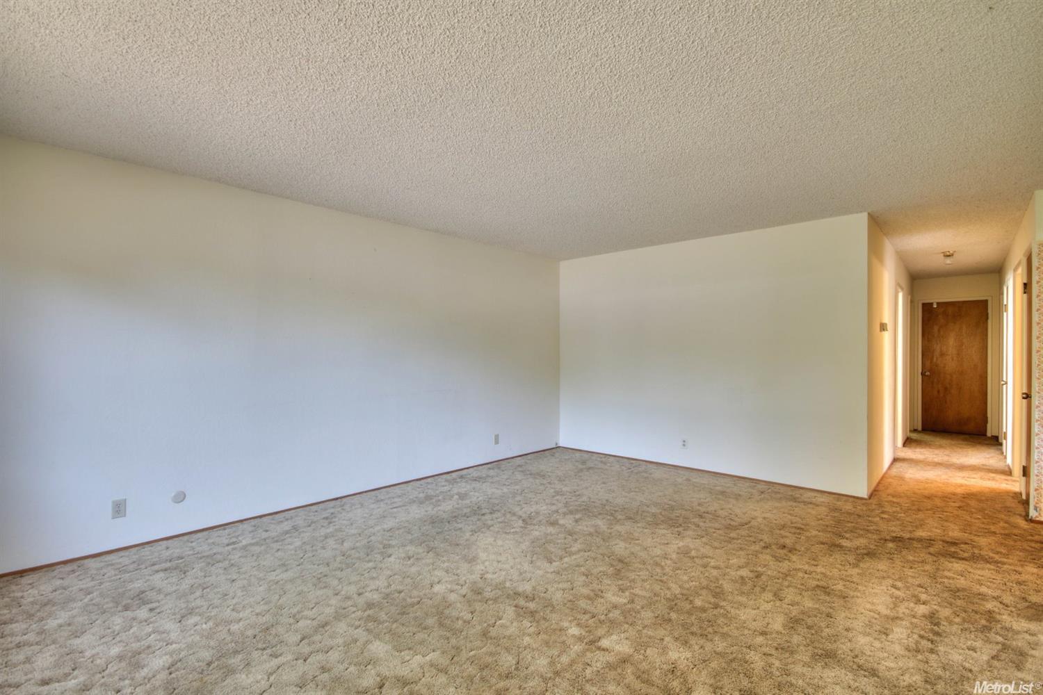 2816 Grinnel, Davis, CA 95618 photo 4