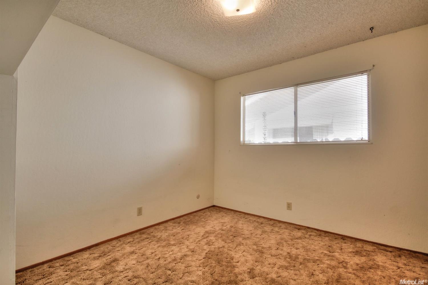 2816 Grinnel, Davis, CA 95618 photo 16